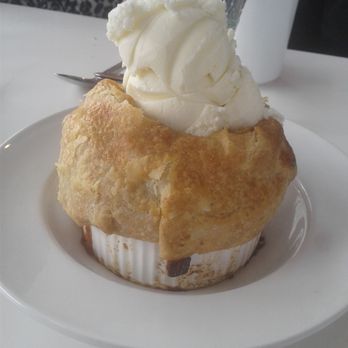 Pink Cadillacs - Mile High Apple Pie - American Near Me - Saskatoon, Saskatchewan