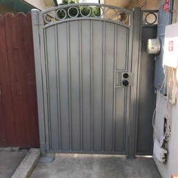 Wrought iron side gate