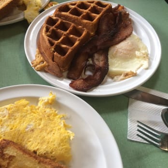 Jimmy T's Place - Breakfast & Brunch Near Me - Washington, DC, District of Columbia Jimmy T's Place - Breakfast & Brunch Near Me - Washington, DC, District of Columbia
