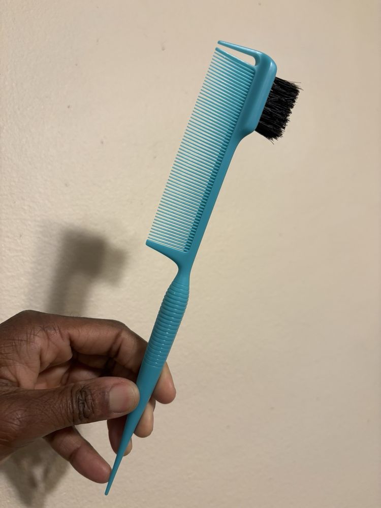 Hair & Stuff 216 Logo