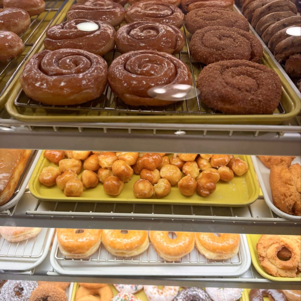 Mag's Donut & Bagel - Donuts Near Me - Irvine, California Mag's Donut & Bagel - Donuts Near Me - Irvine, California