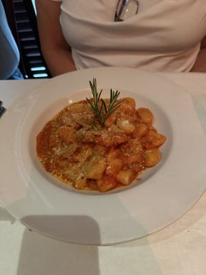 Sirena Serious EATalian by null