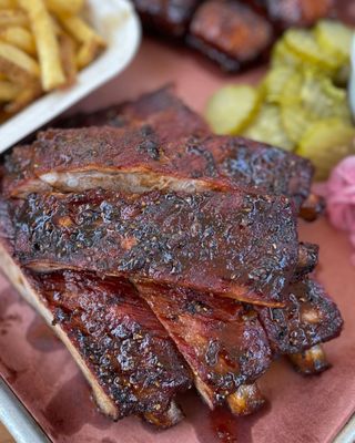 Blu's Barbeque & BBQ Catering by null