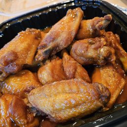 Sweet hot Wings Sweet hot Wings