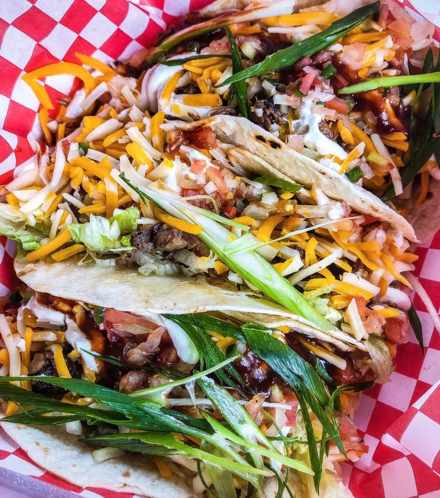 HORN DAWGS 91 Photos & 73 Reviews 1410 Bayly Street, Pickering