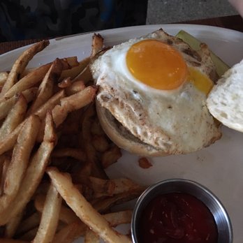 District Kitchen & Bar - Burger with egg - New American Near Me - Pittsfield, Massachusetts