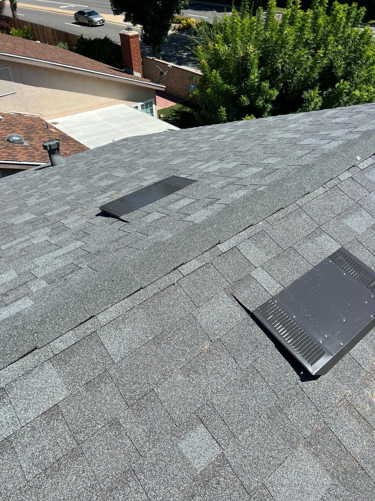 Slide of Pro Roofing Service