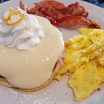 Moke's Bread & Breakfast - Sunrise with lillikoi pancakes! - Breakfast & Brunch Near Me - Kailua, Hawaii