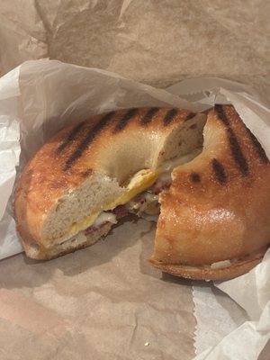 City Feed and Supply by null