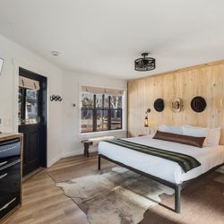 Hotel Palomino