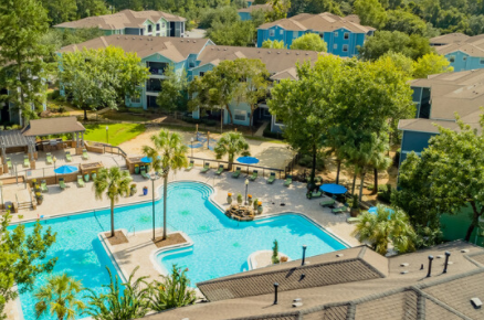 Slide of Pro Roofers New Orleans