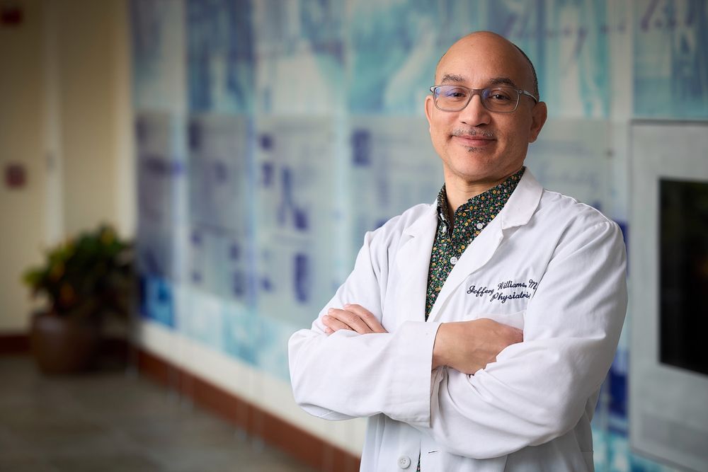 Jeffery W Williams, MD - child therapist in Upper Saucon Township, PA