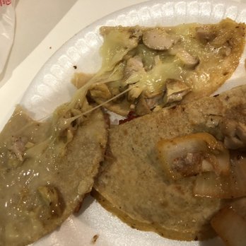 Crazy Tacos - Pollo mulita - BARELY any chicken - Food Trucks Near Me - Los Angeles, California