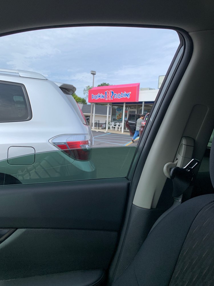 BASKIN ROBBINS Updated September 2024 26 Photos & 13 Reviews 1952