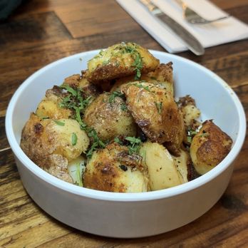 Poulet Sans Tete - Drippings Potatoes - Chicken Shop Near Me - New York, New York Poulet Sans Tete - Drippings Potatoes - Chicken Shop Near Me - New York, New York