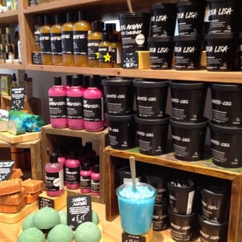 Lush - Cosmetics & Beauty Supply Near Me - Brussels, BRU Lush - Cosmetics & Beauty Supply Near Me - Brussels, BRU
