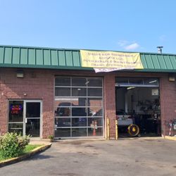 Accufix Auto Repair & Maintenance - This is the front