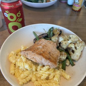 Flower Child - Salmon* bowl with Gluten-Free Mac & Cheese and Olive Oil Roasted Vegetables - New American Near Me - Omaha, Nebraska