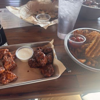 Painted Rooster - Boneless Wings w/ Fries - Chicken Wings Near Me - Charlotte, North Carolina