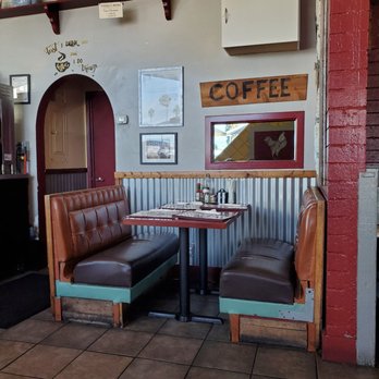 Don's Country Kitchen - Breakfast & Brunch Near Me - Oceanside, California