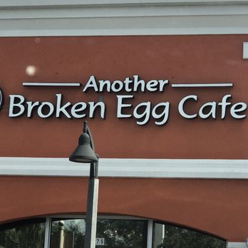 Another Broken Egg Cafe - Front door - Breakfast & Brunch Near Me - Pembroke Pines, Florida