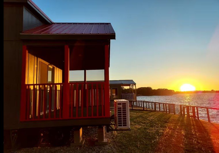 AnnaBella Lakefront Resort