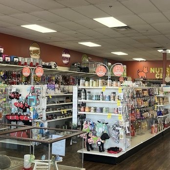 Petland Henderson - Pet Stores Near Me - Henderson, Nevada