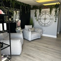 Peachy Fuzz Wax Studio