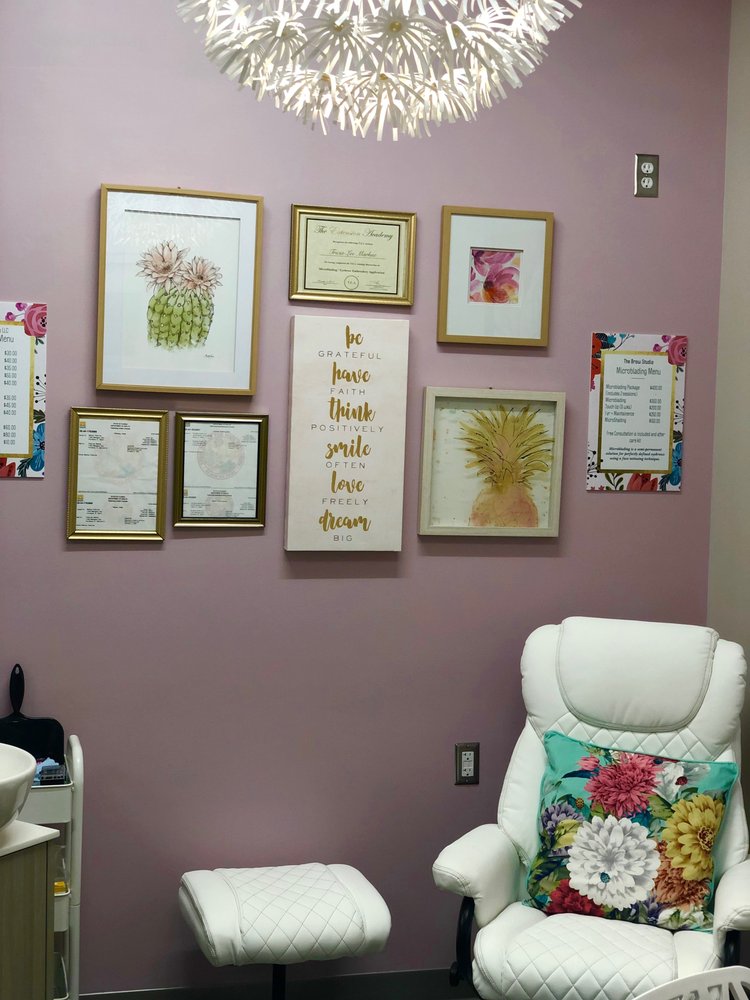 The Nail & Brow Studio Logo