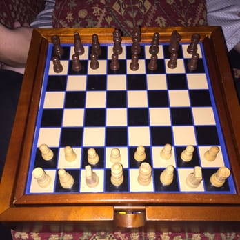 Su Nido Inn - Games in the room - Hotels Near Me - Ojai, California Su Nido Inn - Games in the room - Hotels Near Me - Ojai, California