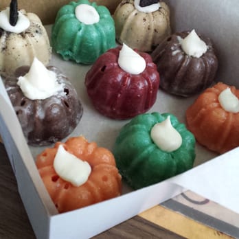 Bundts On Melrose - So yummy!! Love the pumpkin flavor!! - Desserts Near Me - Long Beach, California