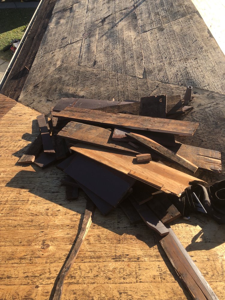 Slide of Perez Handyman & Roofing Construction