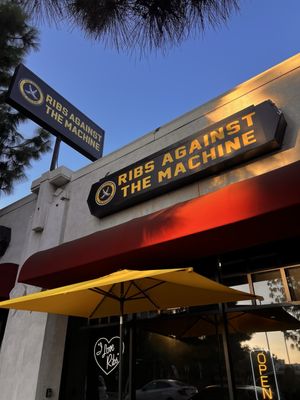 Ribs Against the Machine by null