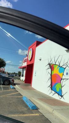 Dave's Hot Chicken by null