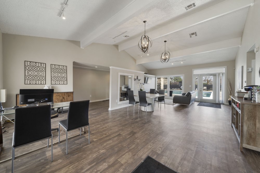 REGENCY POINT APARTMENTS Request Information 5477 E 71st St, Tulsa