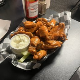 Daryl's mild sauced wings