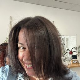 Salon Flourish, Hair Salon, Sheena Salon Flourish, Hair Salon, Sheena