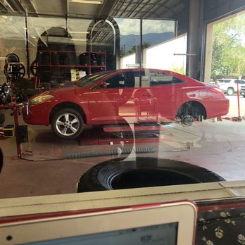 Discount Tire - Getting it done quickly - Tires Near Me - Albuquerque, New Mexico