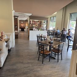 Egg Harbor Café