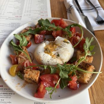 North Italia - Heirloom Tomato & Burrata - Italian Near Me - Leawood, Kansas North Italia - Heirloom Tomato & Burrata - Italian Near Me - Leawood, Kansas