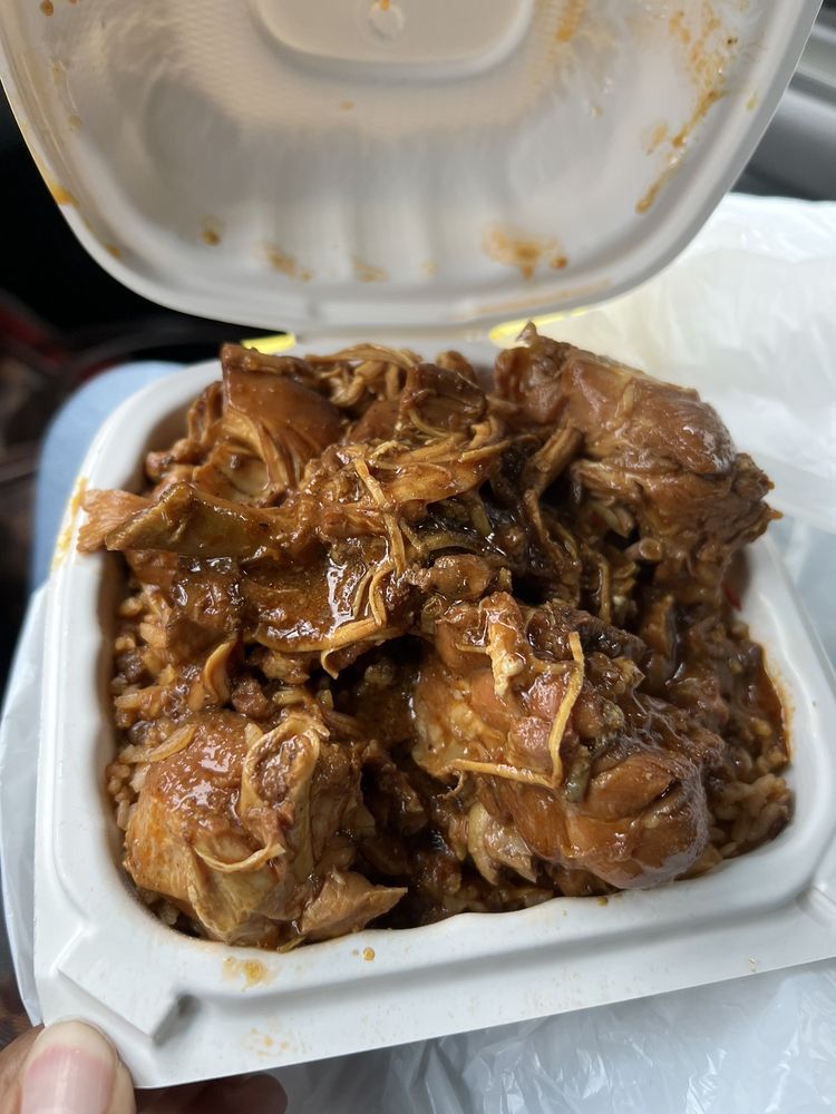 LA TERRAZA DOMINICANA Updated October 2024 102 Watchung Ave