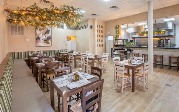 Athenian bar & grill by null