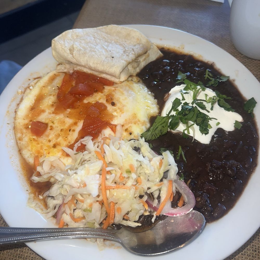 Crossroads Cafe - Mama Cruz Huevos Rancheros - Cafes Near Me - Joshua Tree, California Crossroads Cafe - Mama Cruz Huevos Rancheros - Cafes Near Me - Joshua Tree, California