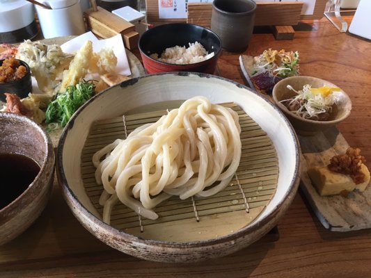 Udon Yamacho Ebisu by null