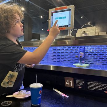 Neo Sushi Express - Conveyor Belt Sushi Near Me - Durham, North Carolina
