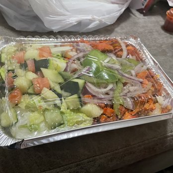 Shah's Halal Food - Chicken platter with everything. Sauce on side. - Halal Near Me - Orange, Connecticut Shah's Halal Food - Chicken platter with everything. Sauce on side. - Halal Near Me - Orange, Connecticut