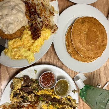 Ye Olde Pancake Station - Country fried steak and Texas Steak Omelette - Breakfast & Brunch Near Me - Amarillo, Texas Ye Olde Pancake Station - Country fried steak and Texas Steak Omelette - Breakfast & Brunch Near Me - Amarillo, Texas