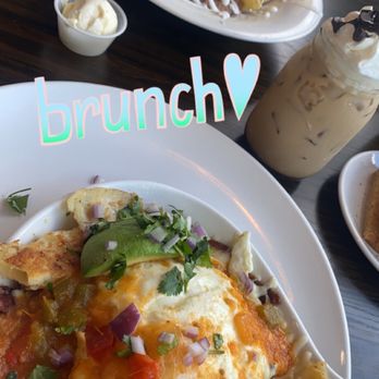 Broken Yolk Cafe - Rancheros & Chilaquiles - Breakfast & Brunch Near Me - Fullerton, California
