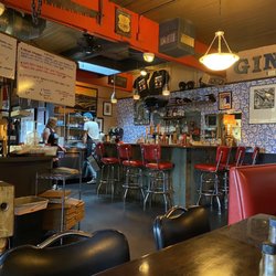 Midpoint Food & Drink - I totally dig this little diner near FOPO