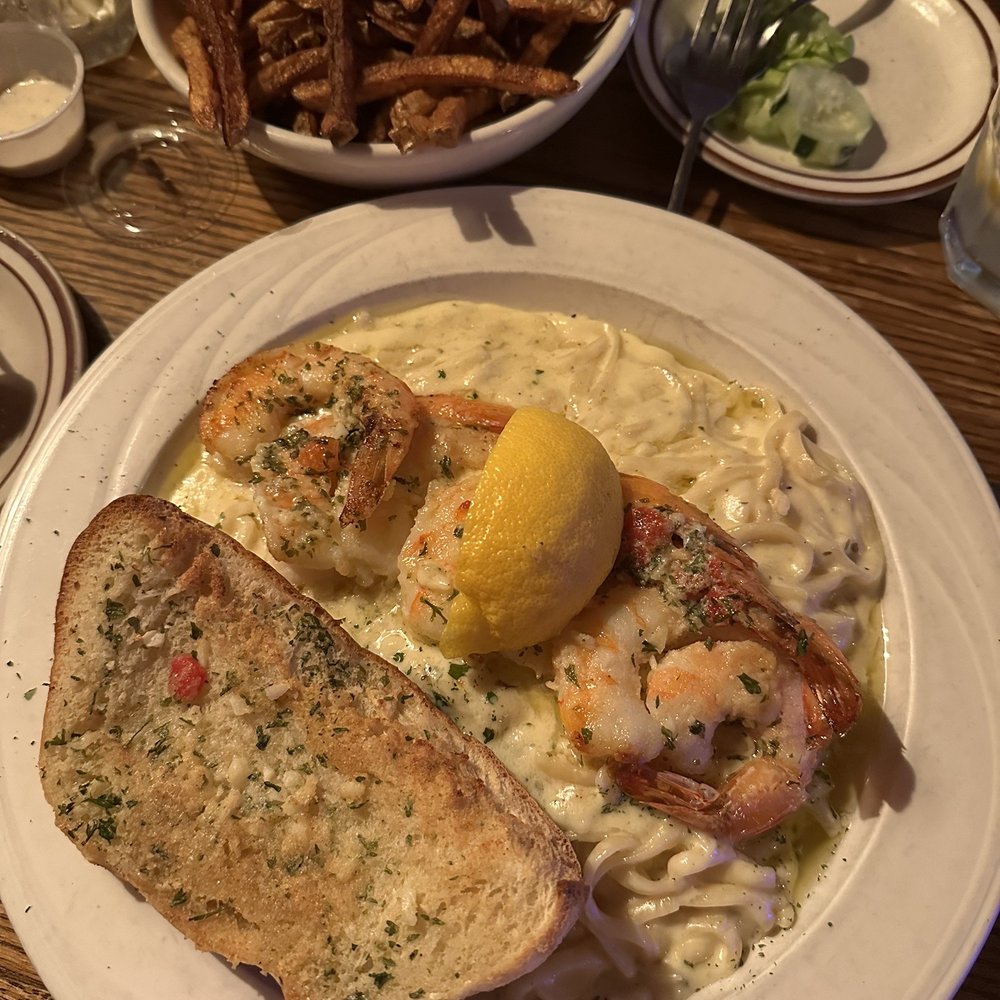 DJ'S Restaurant - Shrimp scampi - American Near Me - Ludlow, Vermont DJ'S Restaurant - Shrimp scampi - American Near Me - Ludlow, Vermont